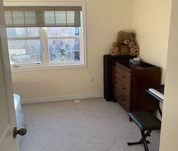 For Lease - 62 Soldier Street, Brampton, Ontario - Photo 5