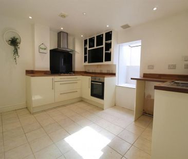 Hapton Place, Stockport - Photo 4