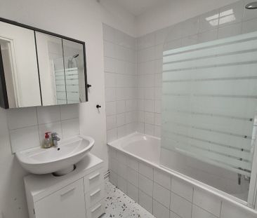 Location Maison 3 pièces 60m² ST OMER 62500 - Photo 6