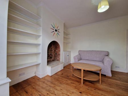 2 bedroom terraced house to rent - Photo 2