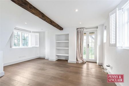 4 bedroom detached house to rent - Photo 3