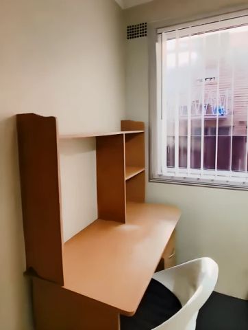 2 bed 1 bath - Photo 3