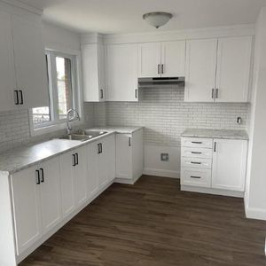 5 1/2 - Montréal (Saint-Leonard) - 1 900 $/mois - Photo 2