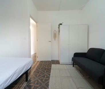 Carrer de Santa Anna, Barcelona, Catalonia 08002 - Photo 3