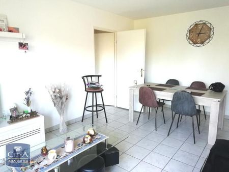 Location Appartement 2 pièces 44m² ISBERGUES 62330 - Photo 2
