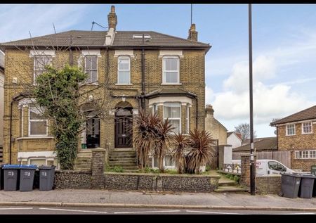 St. Peter's Road, South Croydon, Property for rent - Photo 5