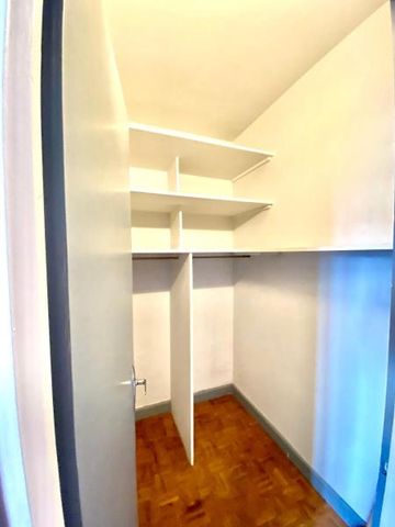 Location Appartement 1 pièce 35m² BRIVE LA GAILLARDE 19100 - Photo 5