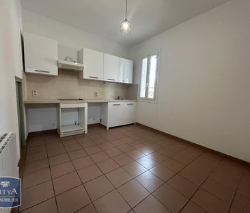 Location Maison 4 pièces 108m² CARPENTRAS 84200 - Photo 1