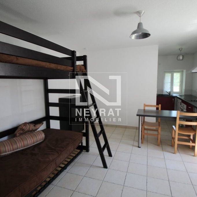 Location Appartement 1 pièce Meublé 22m² CHALON SUR SAONE 71100 - Photo 1