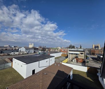 For Lease - 5957 Barker Street Unit# Unit 3, Niagara Falls, Ontario - Photo 6