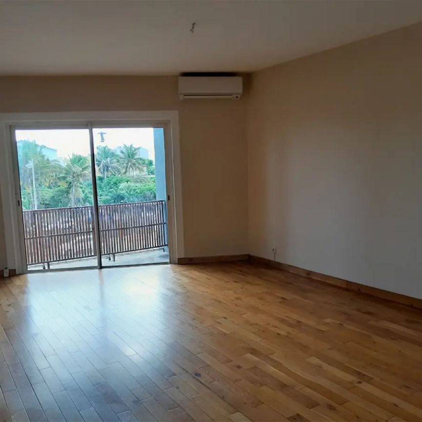 Location appartement 3 pièces - 75m² à Saint pierre (97410) - Photo 1