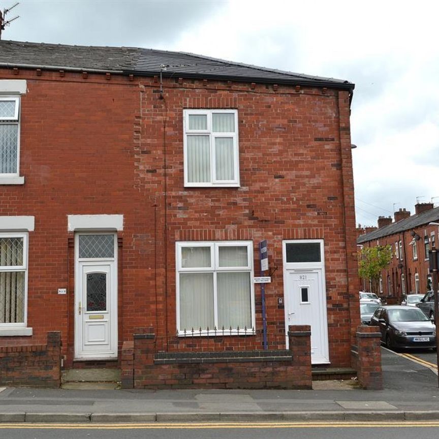 1 bedroom Flat To Let - Photo 1