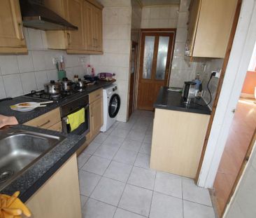 2 bedroom terraced house to rent - Photo 6