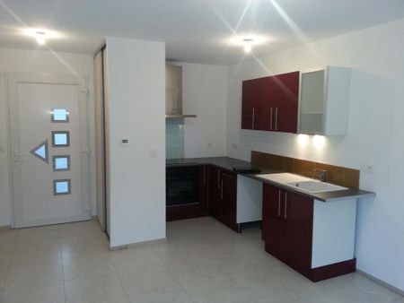 Location Appartement 2 pièces 38m² REMIREMONT 88200 - Photo 3