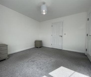 24 Ballycullen Halt, Newtownards, BT23 4WQ - Photo 3