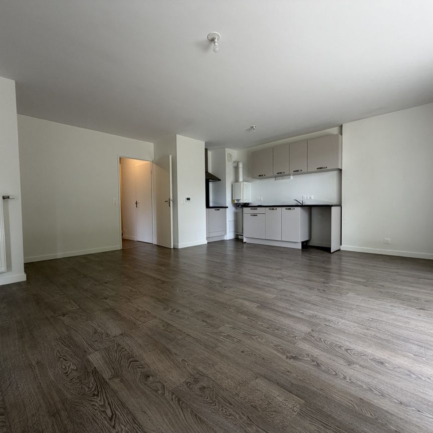Location Appartement 4 pièces 88m² LE MESNIL ESNARD 76240 - Photo 1