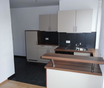 Rent a 5 ½ rooms apartment in La Chaux-de-Fonds - Foto 2