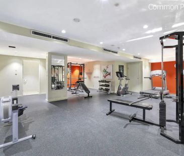 Immaculate One Bedroom Apartment - Photo 1