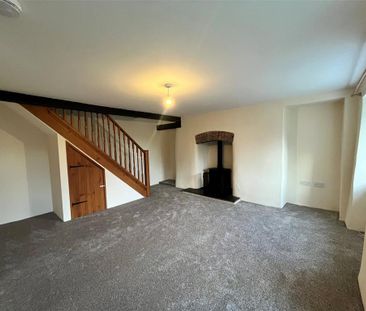 2 bedroom terraced house to rent - Photo 3