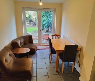 Room in a Shared House, Cedar Grove, W5 - Photo 6