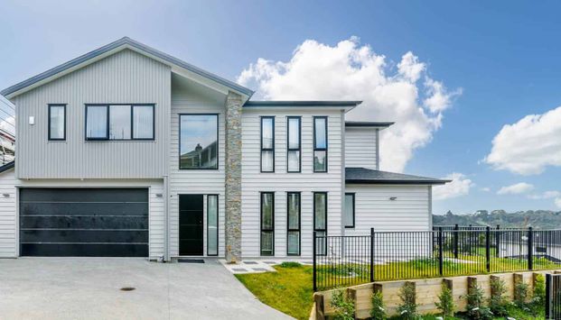 Greenhithe Residence - Photo 1