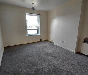High Street, Herne Bay, CT6 5JY, Kent - Photo 3