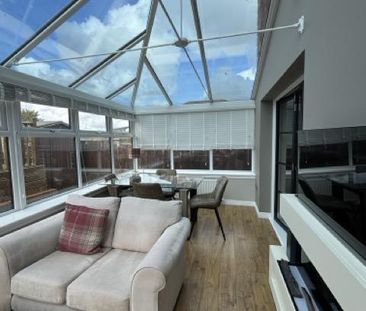 3 bedroom detached house to rent - Photo 4