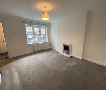 3 bedroom semi-detached house to rent - Photo 3