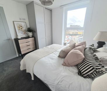 Cow Green, Halifax - Photo 5