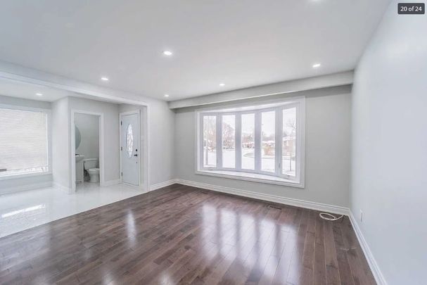 For Lease - 102 Golfhaven Drive Unit# Main, Toronto, Ontario - Photo 1