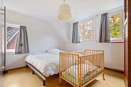 Mooie halfopen woning met garage op absolute toplocatie - Foto 3