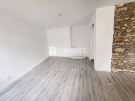 Apartment - Photo 2