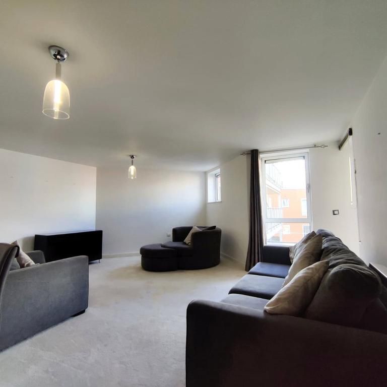 2 bedroom apartment to rent - Photo 1