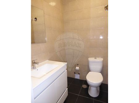 Lisboa, Lisbon 1150 - Photo 2