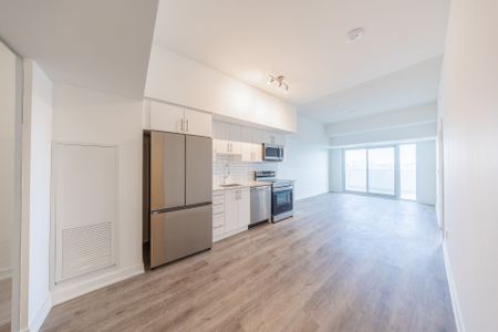 For Lease - 1010 Sandy Beach Road Unit# 410, Pickering, Ontario - Photo 5