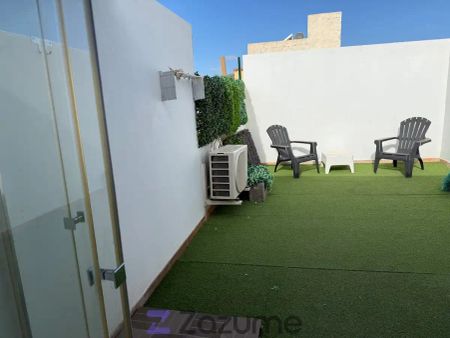 Piso de alquiler en Pl. San Nicolás de Bari, Sardina - Photo 3