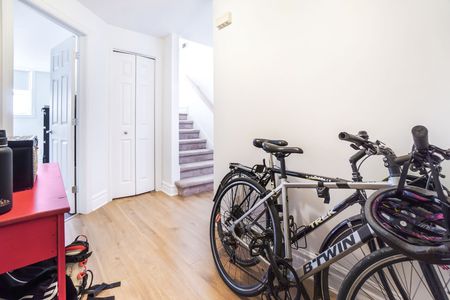 Condo for rent, Montréal (Le Sud-Ouest) - Photo 3