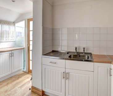 Edinburgh Road, Norwich, NR2 3RJ - Photo 2