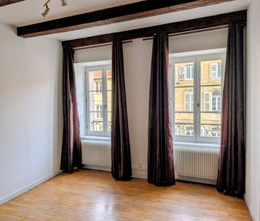 Location Appartement 2 pièces 82m² - Photo 3