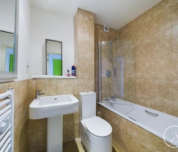 Brookdale Avenue, WF5 - Photo 5