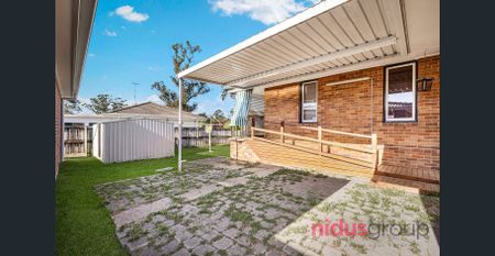 Bright 3-Bedroom Family Home - Photo 3
