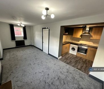 1 bedroom flat to rent - Photo 2