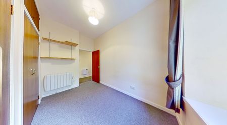 Lochee Road, Dundee - Photo 4