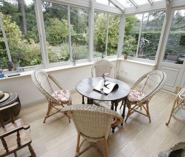 4 bedroom semi-detached house to rent - Photo 1