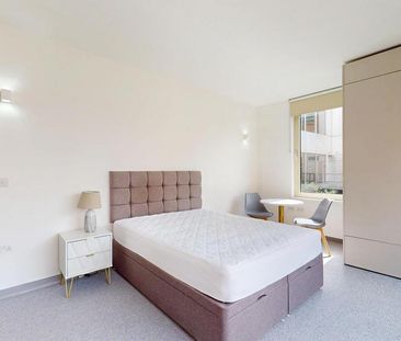 Studio to rent - Photo 2