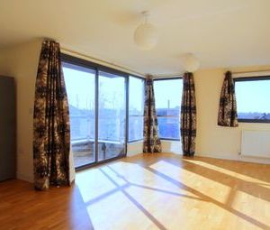2 Bedrooms Flat to rent in Rothesay Avenue, Wimbledon Chase SW20 | £ 381 - Photo 1