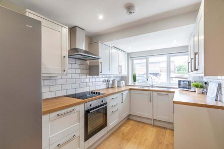 6 bedroom house to rent - Photo 4