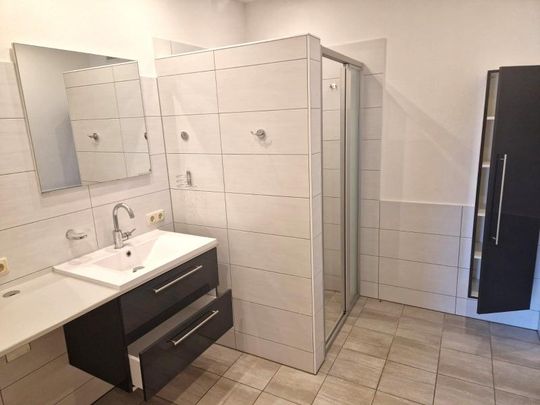 Geräumiges Mietshaus (115m²) mit Garten und Carport in Dietersdorf! - Foto 1