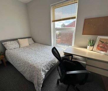 West End // Bed & Bath // Aug, LN1 - Photo 5