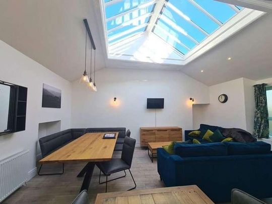 Squirrels Drey, Ulverston, LA12 - Photo 1